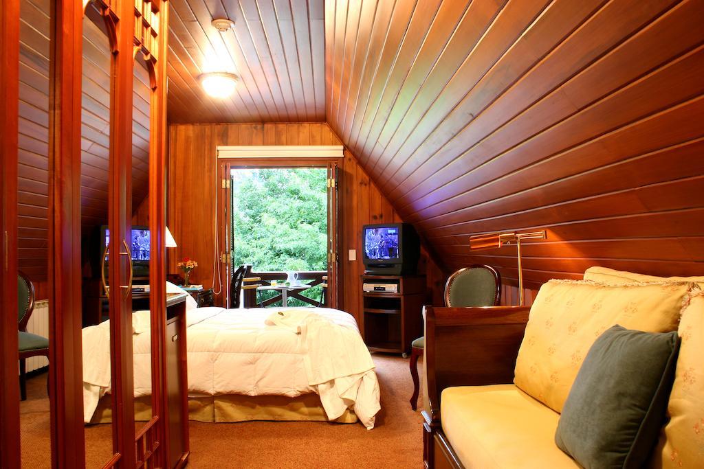 Hotel Frontenac Campos do Jordao Exterior photo